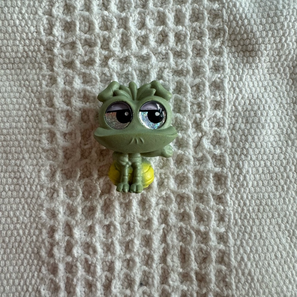 Ray Ultra Rare series 7 Disney Doorable